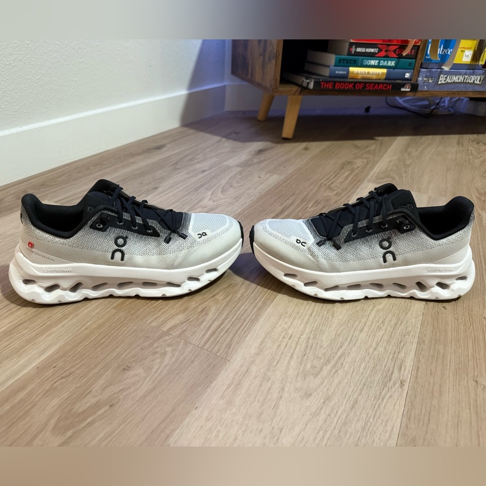 On Cloudtilt shoes